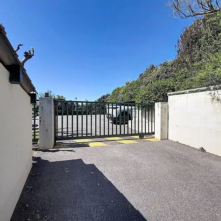 Cocon La Falaise à *